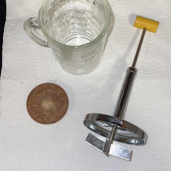Vintage Pamco Food Nut Chopper Glass Handled Measuring Cup 1 1/2 Cup 12 Ounces - Picture 7 of 10